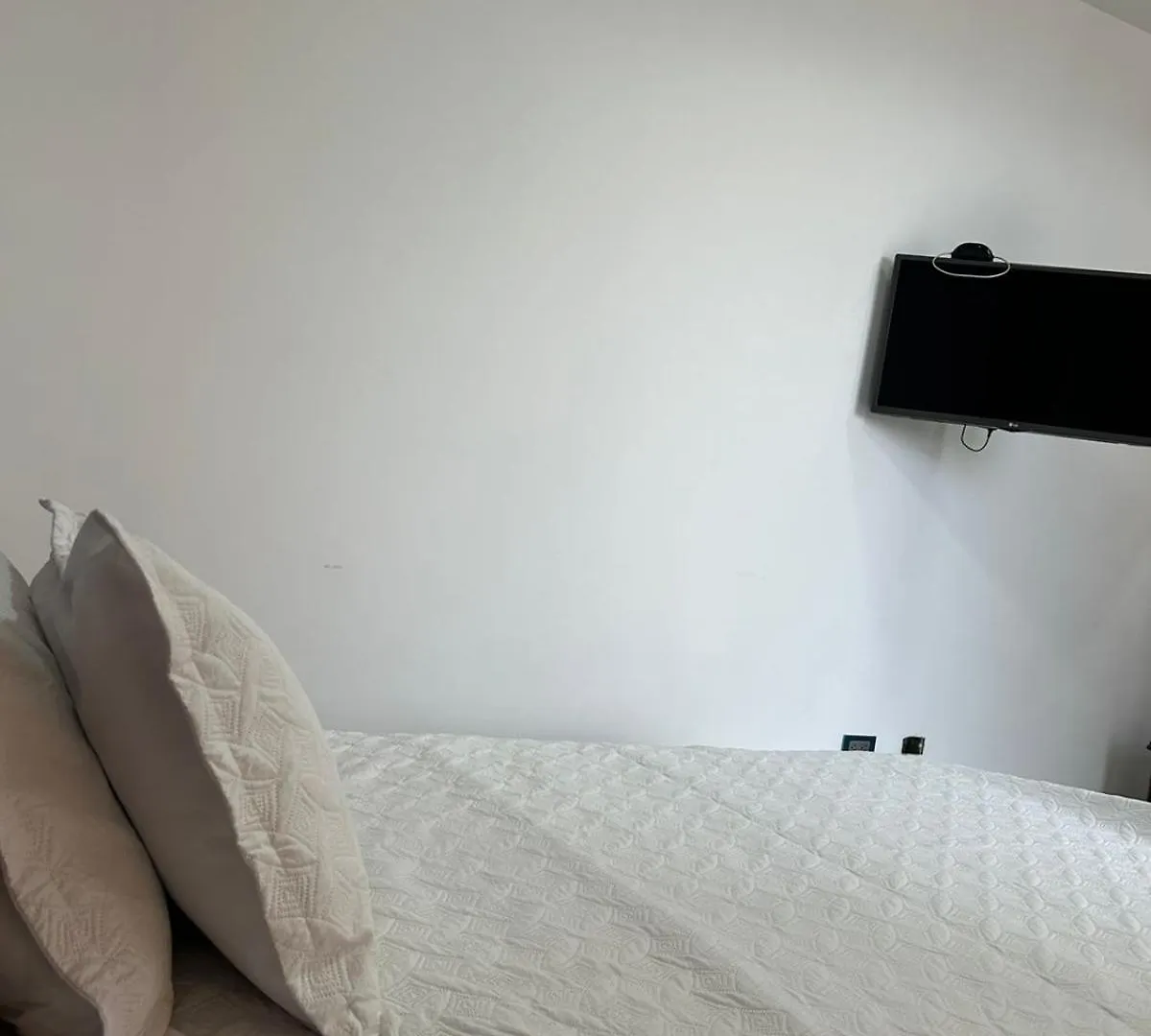 Habitaciones Cerca Al Metro Y Lugares Turisticos 麦德林 0*,