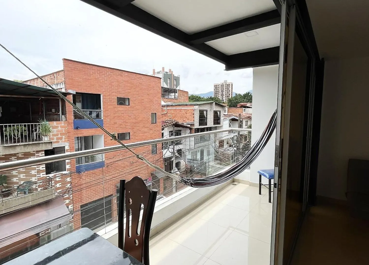 Habitaciones Cerca Al Metro Y Lugares Turisticos メデジン 0*,  コロンビア
